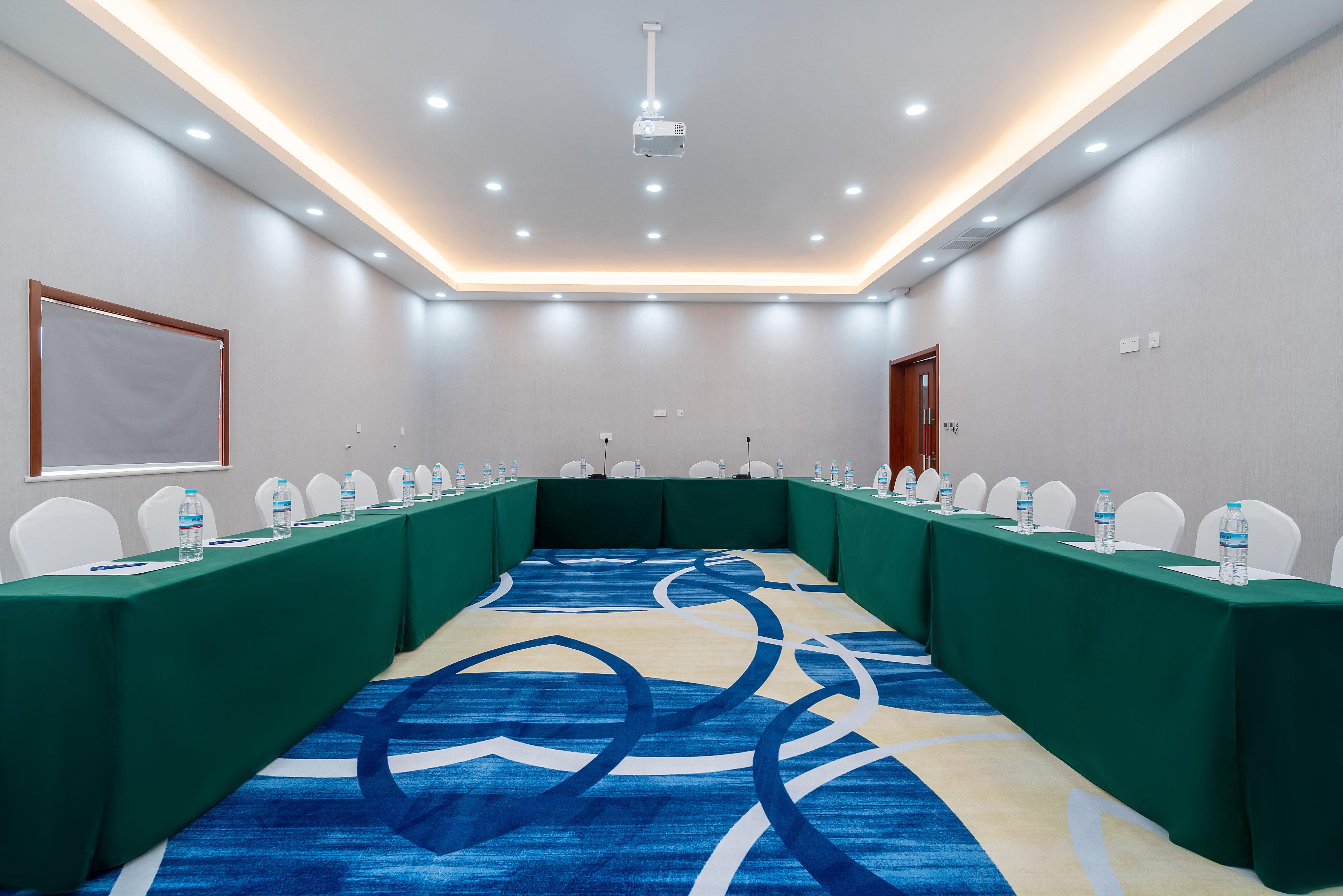 Holiday Inn Express Jinan Jingshi Road, An Ihg Hotel Ngoại thất bức ảnh