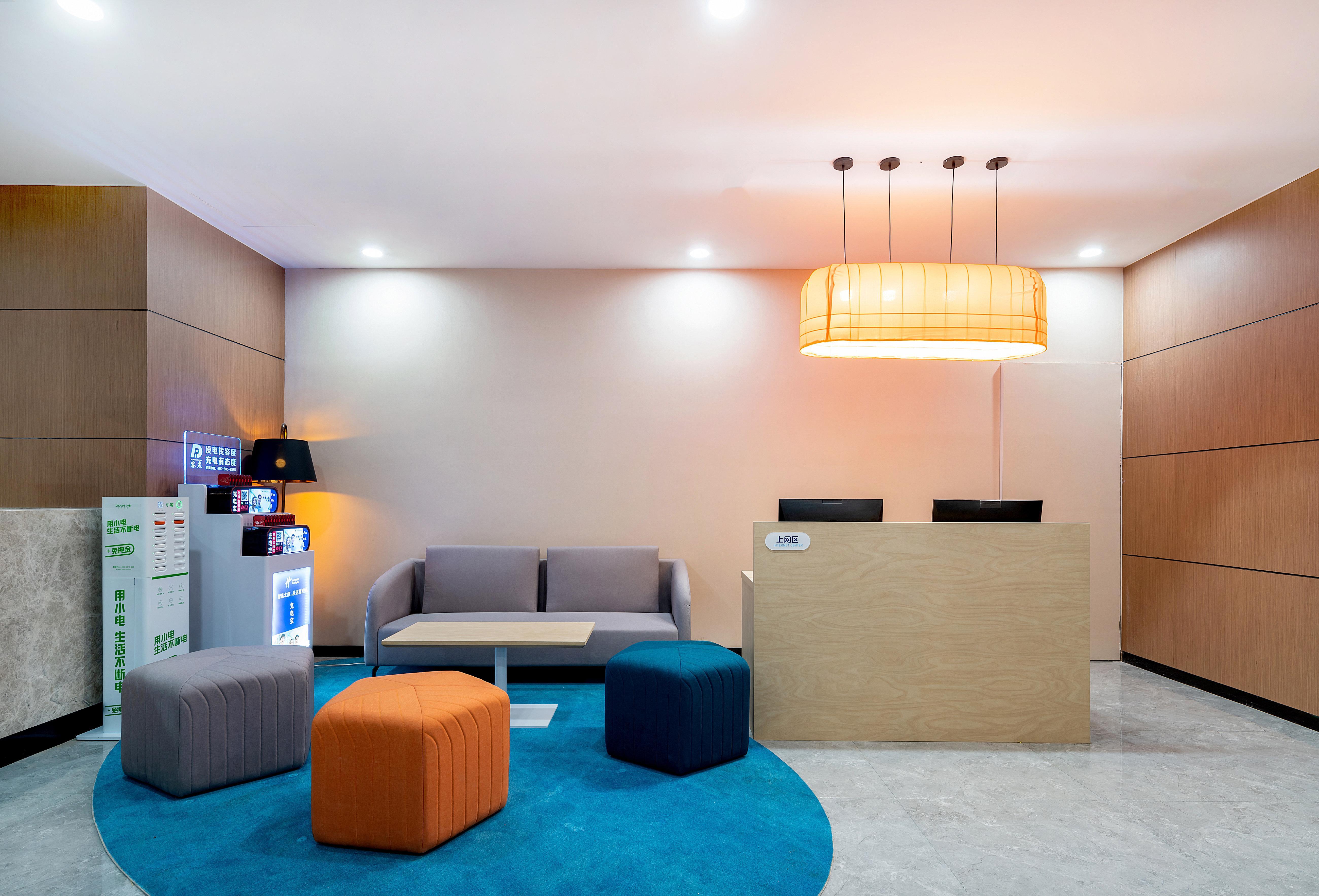 Holiday Inn Express Jinan Jingshi Road, An Ihg Hotel Ngoại thất bức ảnh
